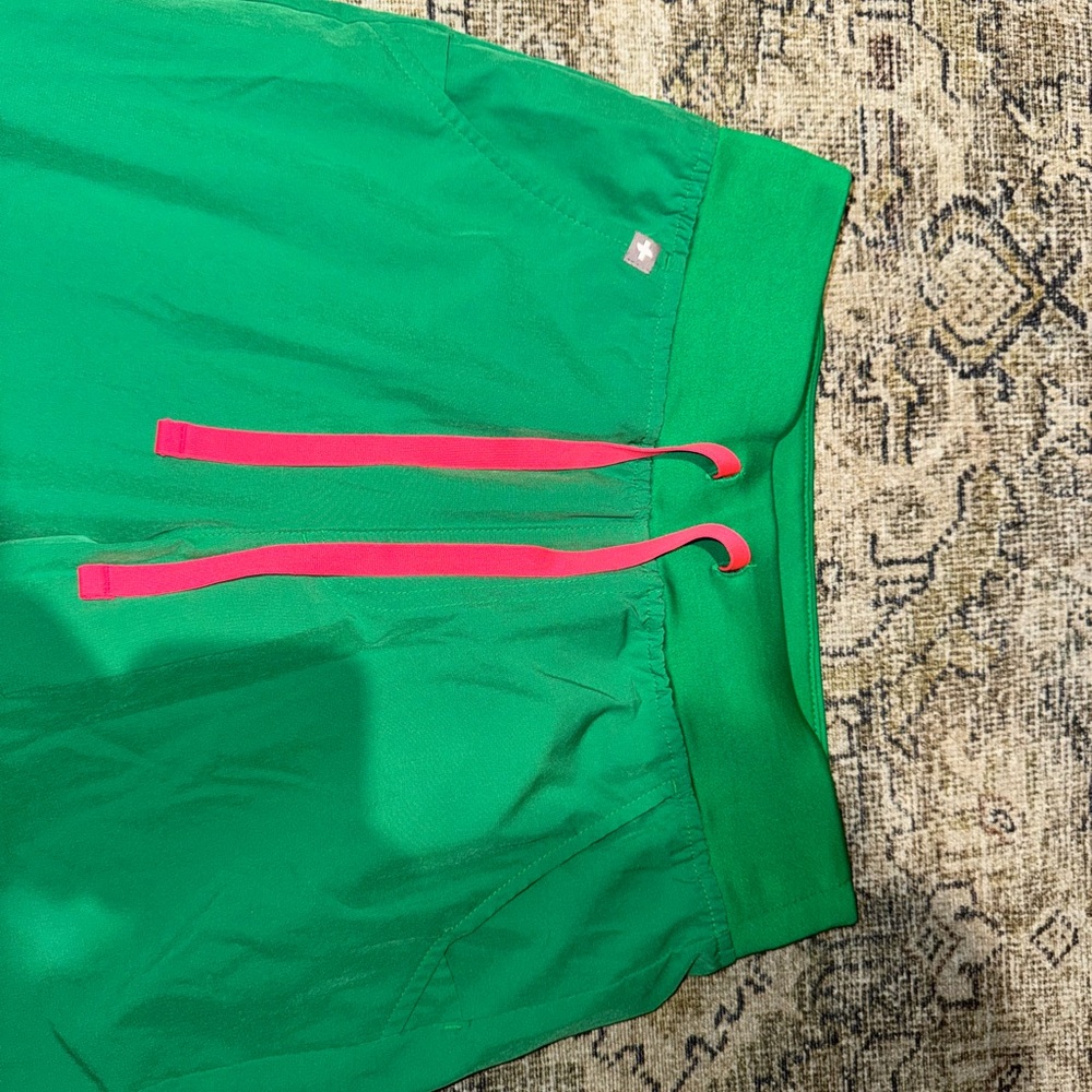 FIGS FreeX Safety Green Zamora Joggers